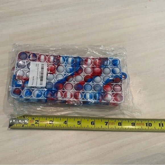NEW Pop It Fidget Pencil Case - Picture 6 of 7